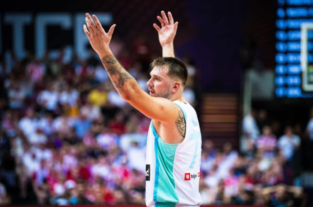 斯洛文尼亚不敌波兰东契奇空砍34分，一短板注定他达不到詹科高度