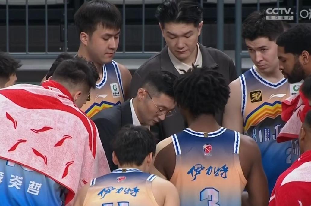 新疆男篮将签新外援，北京男篮弃将加盟，场均13.3分5.4助攻